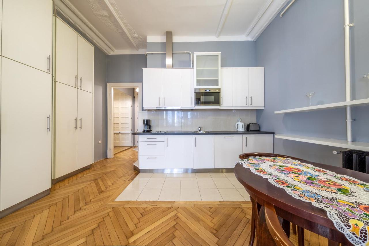 Elisabeth Apartment On Vaci Street Budapest Exteriör bild